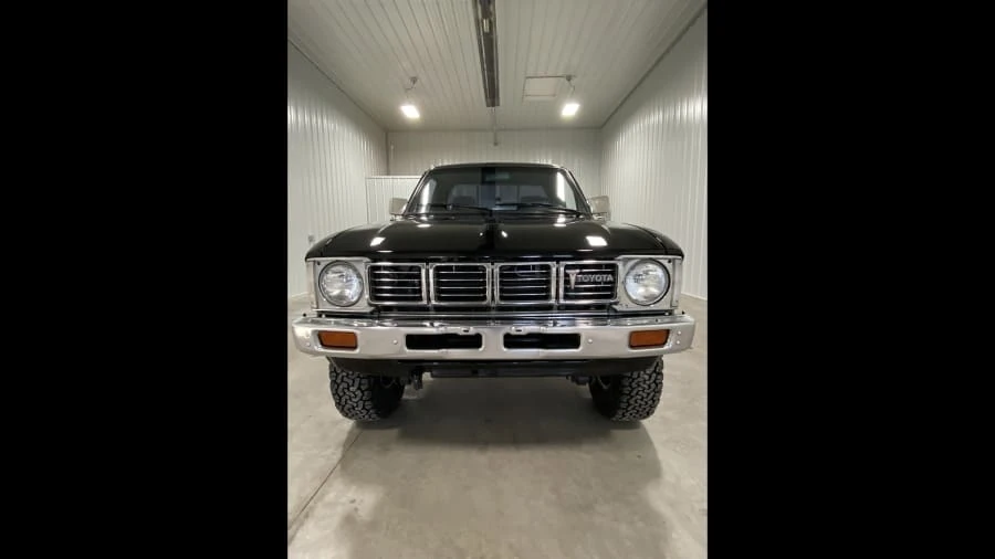 1981 Toyota Hilux 3rd Gen - Image 16 of 24