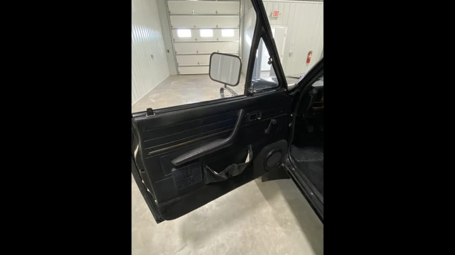 1981 Toyota Hilux 3rd Gen - Image 6 of 24