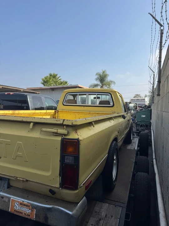 1981 Toyota Hilux 3rd Gen - Image 4 of 10