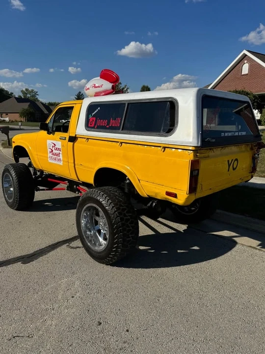1981 Toyota Hilux 3rd Gen - Image 9 of 9