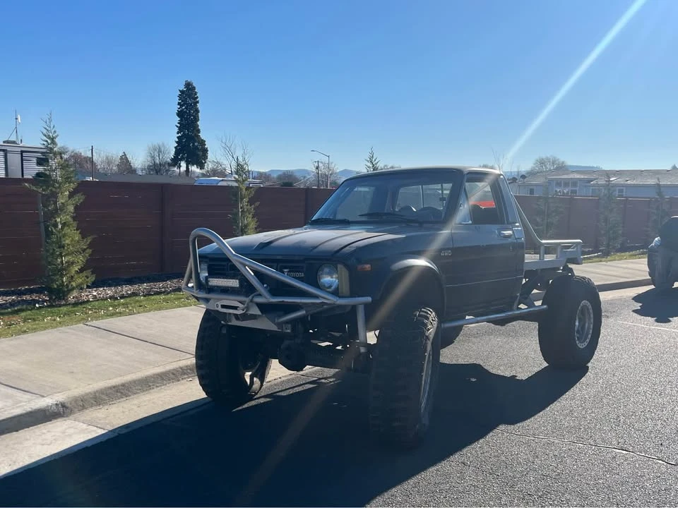1981 Toyota Hilux 3rd Gen - Image 4 of 9