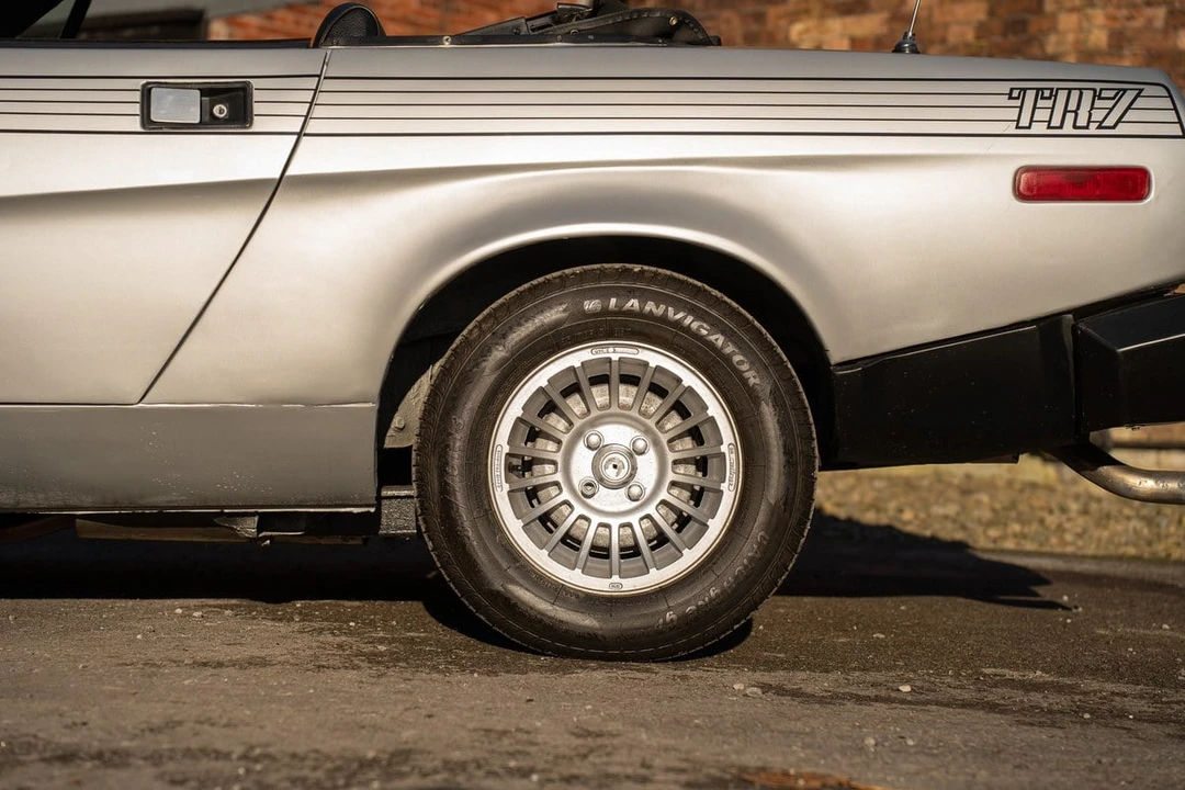 2000 Triumph TR7 - Image 15 of 30