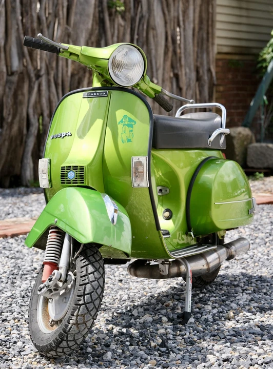 1981 Vespa Super & Primavera & P - Image 11 of 31