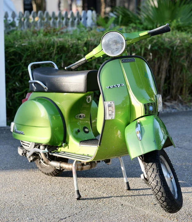 1981 Vespa Super & Primavera & P - Image 2 of 31