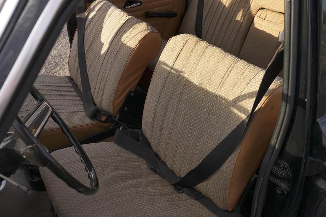 1981 GAZ - Image 25 of 26