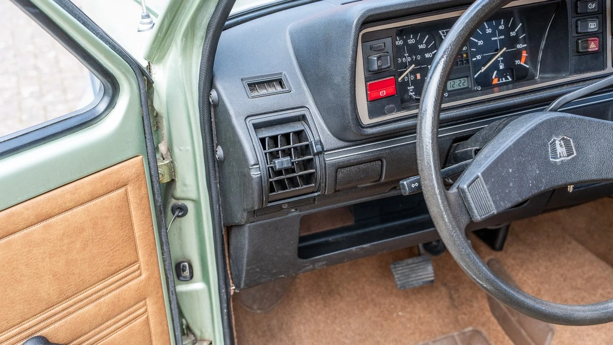 1981 Volkswagen Golf Mk1 - Image 24 of 30