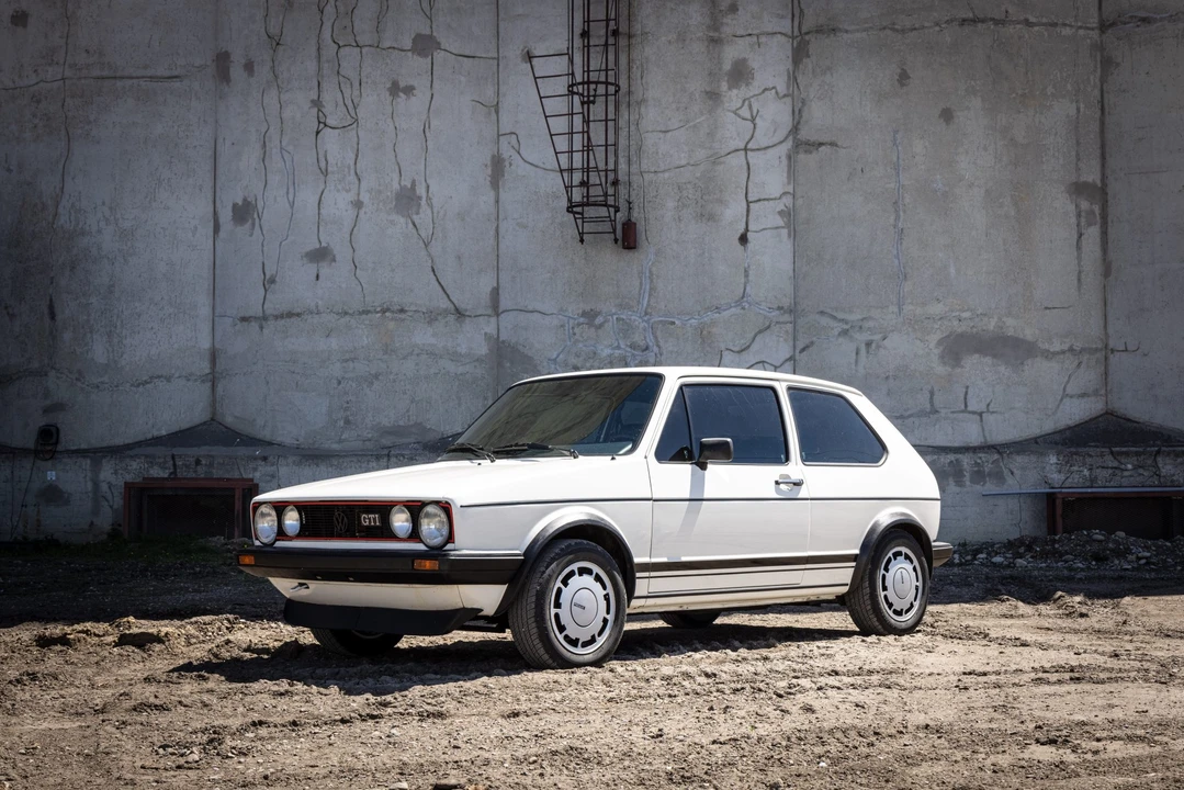 1981 Volkswagen GTI Mk1 - Image 2 of 31