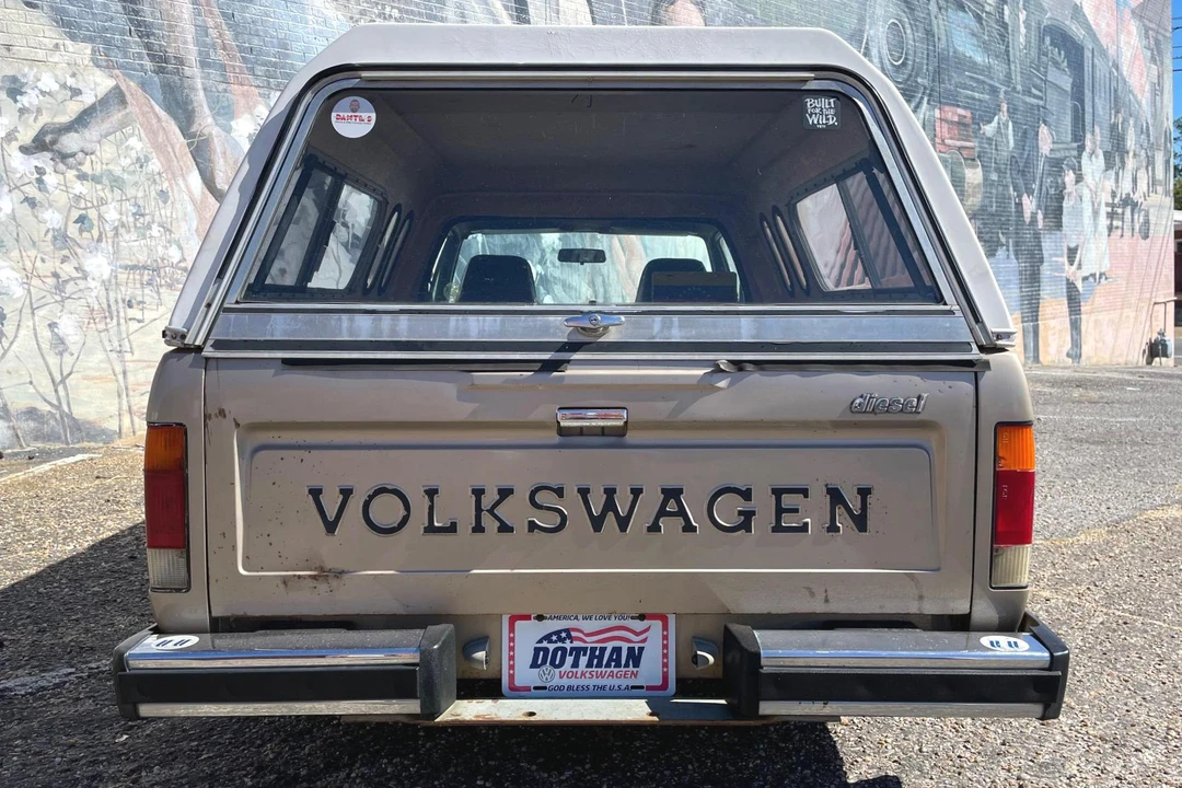 1981 Volkswagen Caddy/Rabbit Pickup - Image 5 of 12