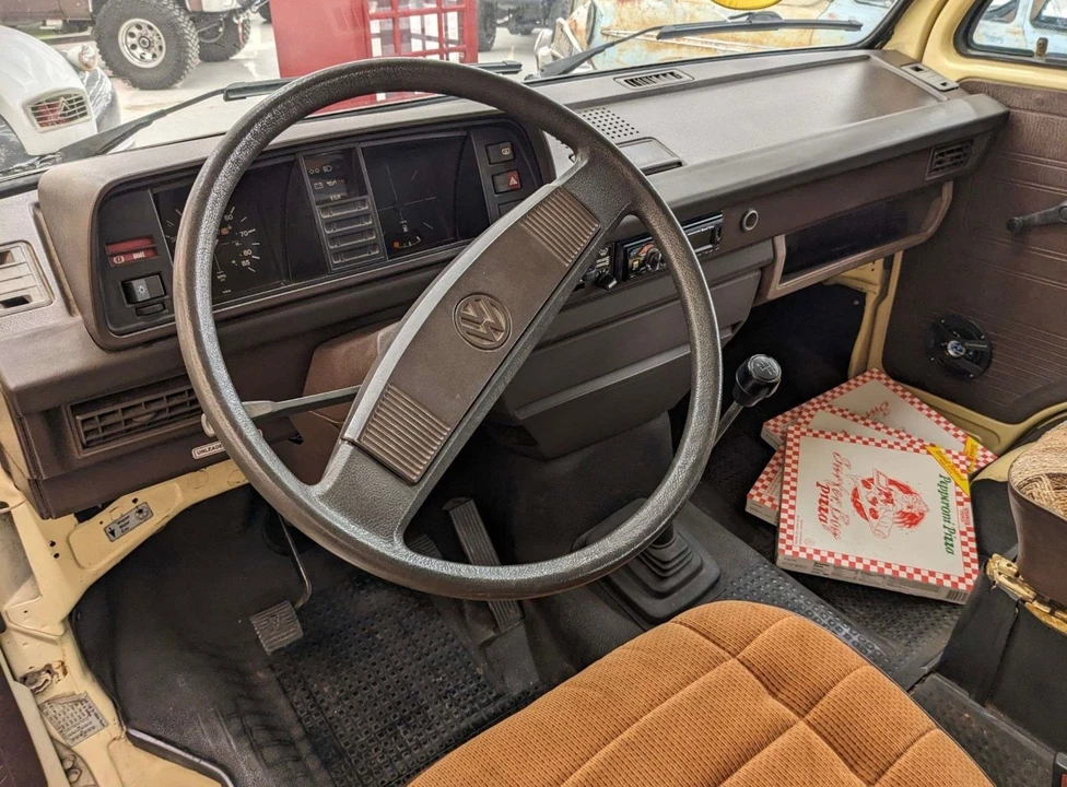 1981 Volkswagen Vanagon - Image 11 of 21