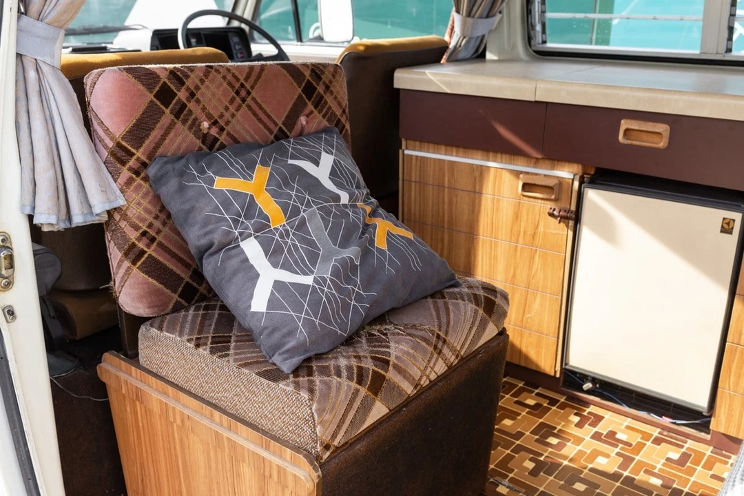 1981 Volkswagen Bay-Window Camper - Image 28 of 30