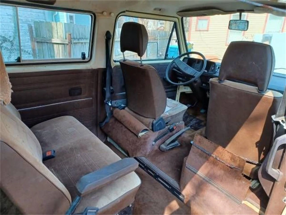 1981 Volkswagen Vanagon - Image 10 of 16