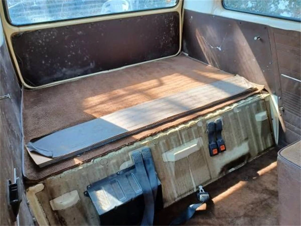 1981 Volkswagen Vanagon - Image 7 of 16