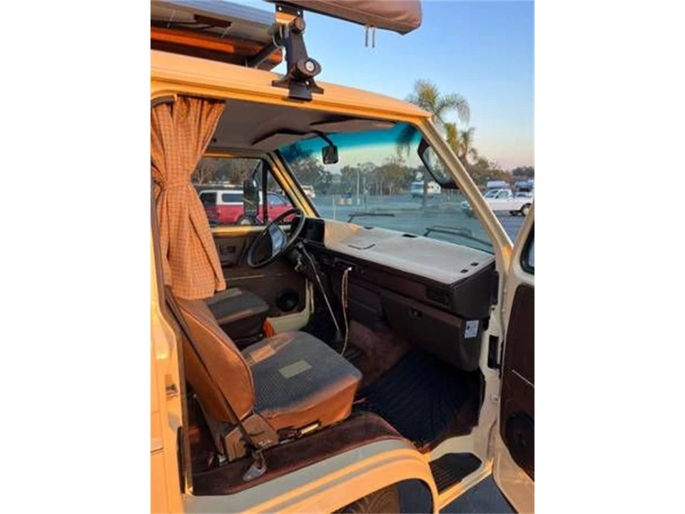 1981 Volkswagen Vanagon - Image 15 of 20