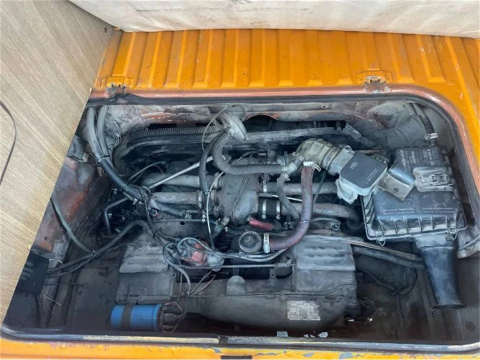 1981 Volkswagen Vanagon - Image 15 of 18
