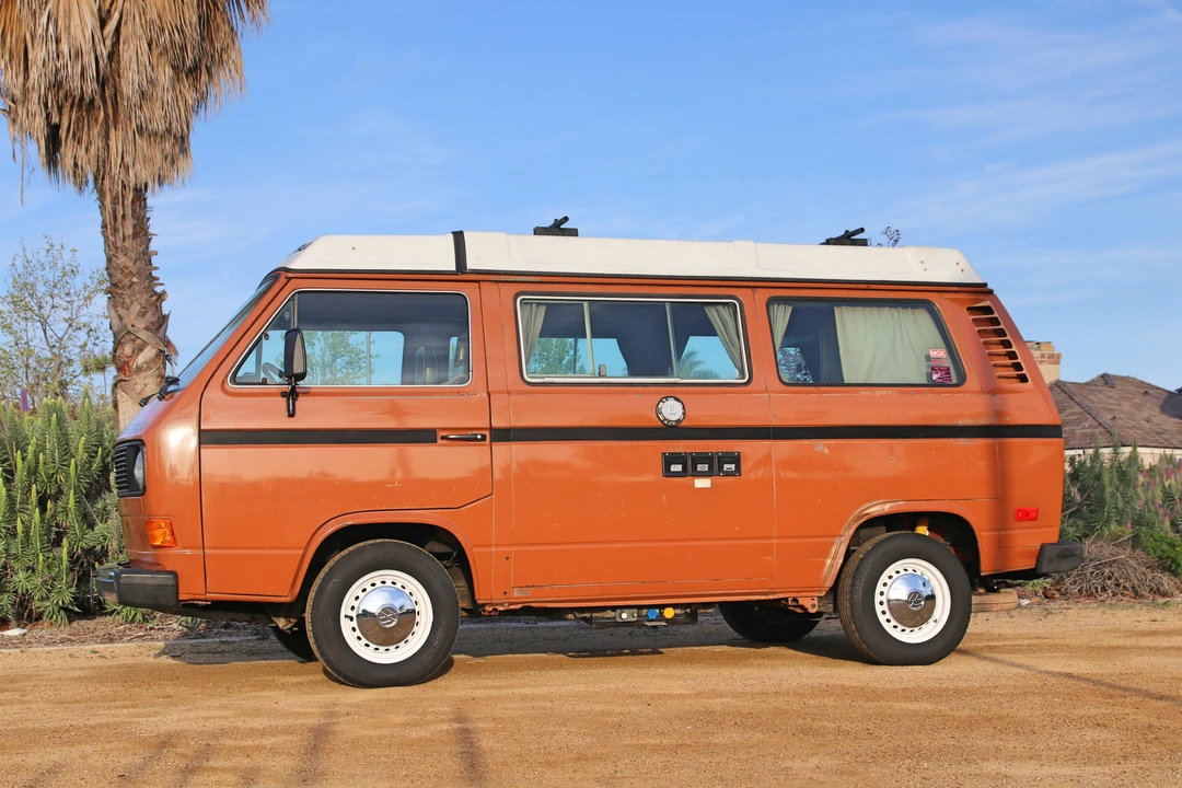 1981 Volkswagen Bay-Window Camper - Image 15 of 31
