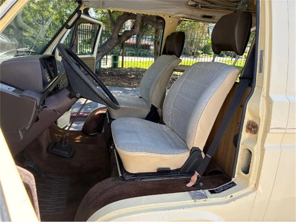 1981 Volkswagen Vanagon - Image 9 of 23
