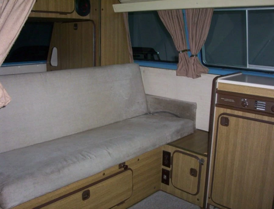 1981 Volkswagen Bay-Window Camper - Image 4 of 8
