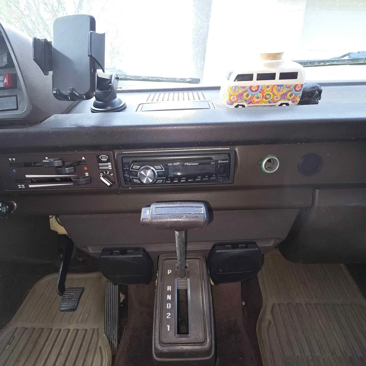 1981 Volkswagen Vanagon - Image 6 of 9