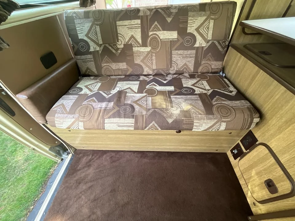 1981 Volkswagen Vanagon - Image 8 of 21