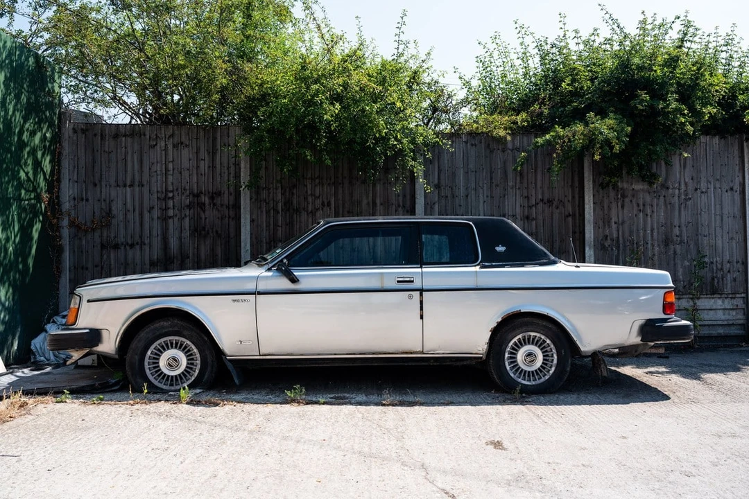 1981 Volvo 262C - Image 4 of 30