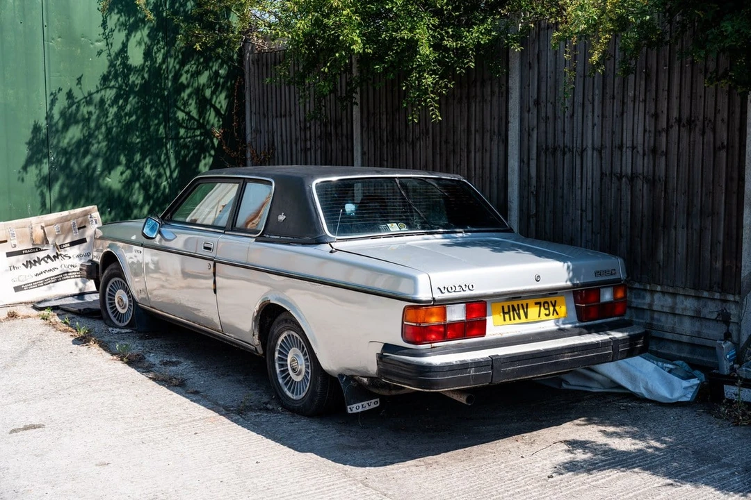 1981 Volvo 262C - Image 5 of 30