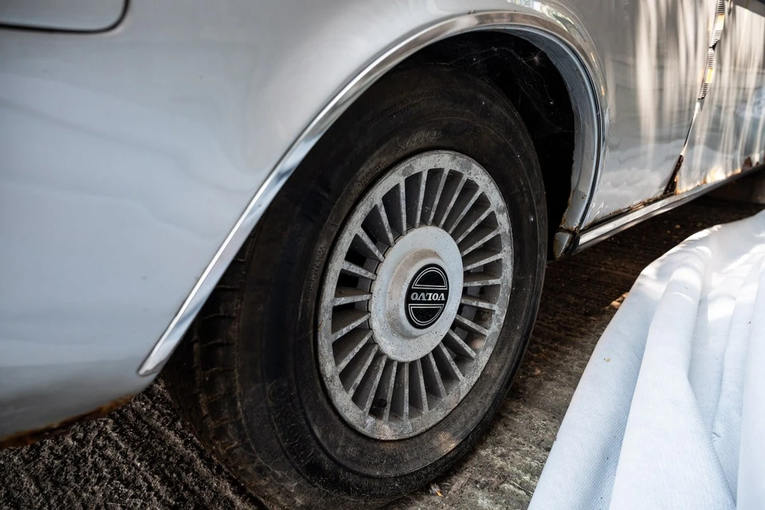 1981 Volvo 262C - Image 12 of 30