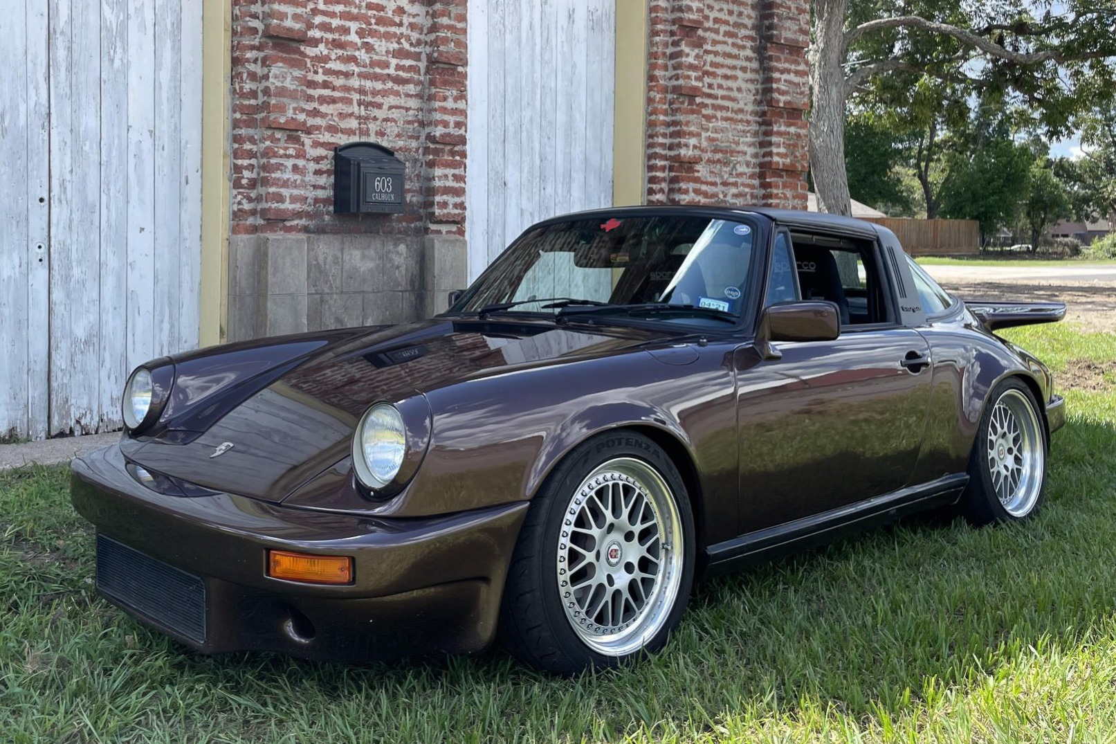 Modified 1981 Porsche 911SC Targa 3.6L 5-Speed