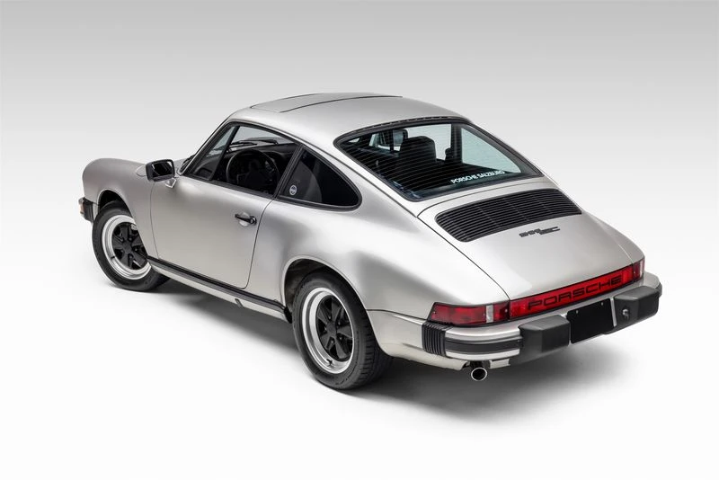 1982 Porsche 911 Carrera SC - Image 6 of 9