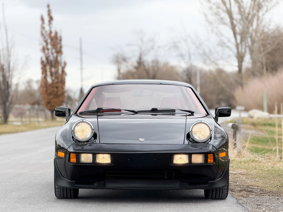 1982 Porsche 928 - Image 3 of 21