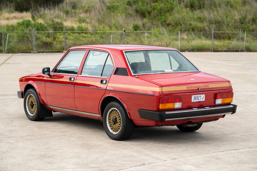 1982 Alfa Romeo Alfetta GT - Image 16 of 31