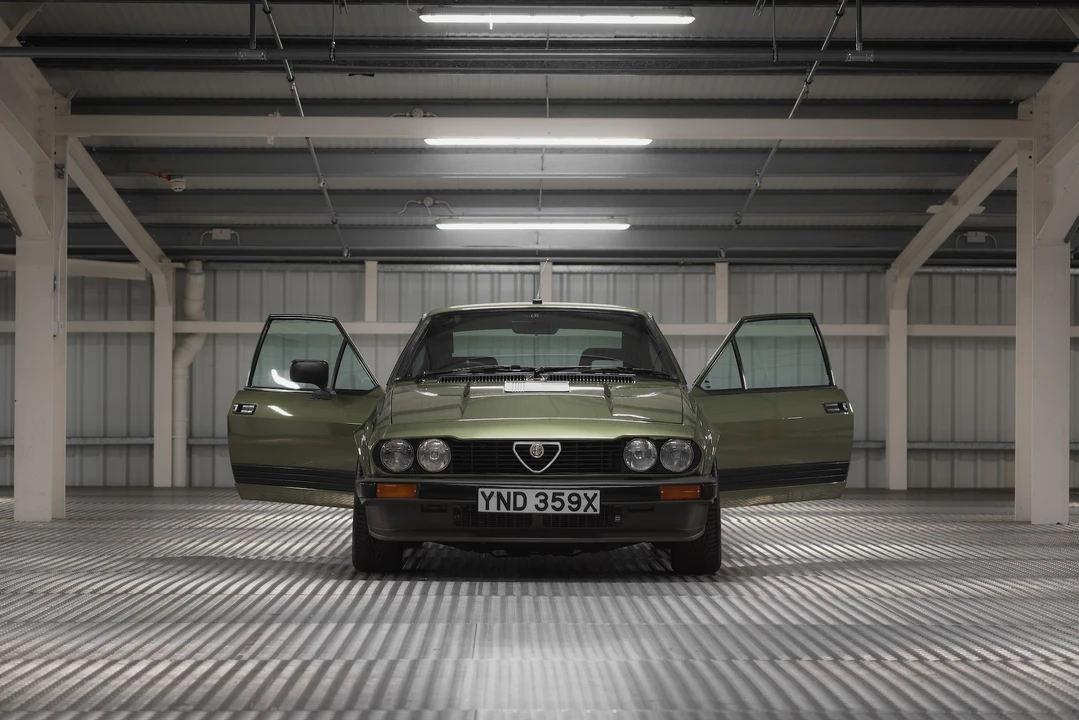 1982 Alfa Romeo Alfetta GT - Image 13 of 31