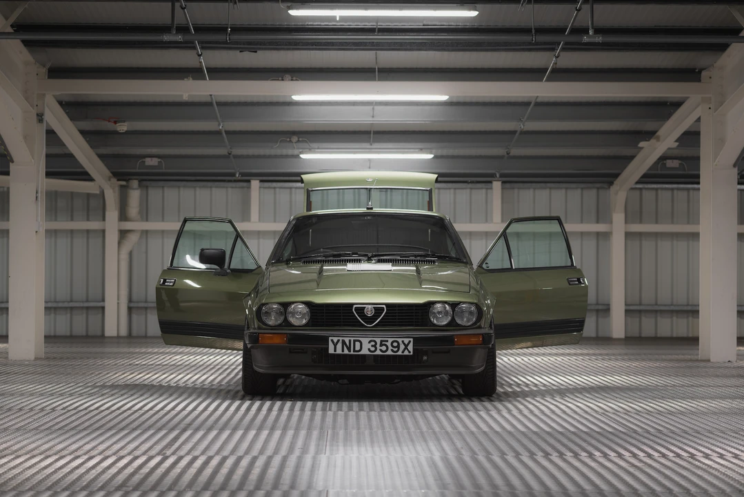 1982 Alfa Romeo Alfetta GT - Image 14 of 31