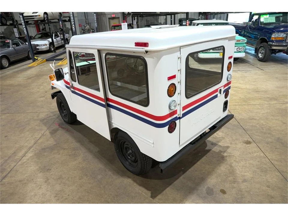 1982 AM General - Image 16 of 31