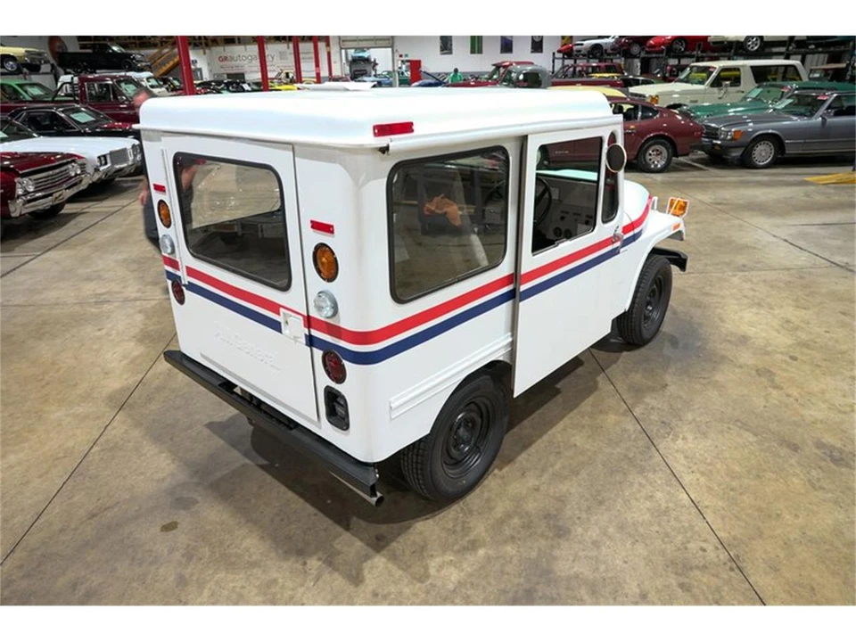 1982 AM General - Image 17 of 31