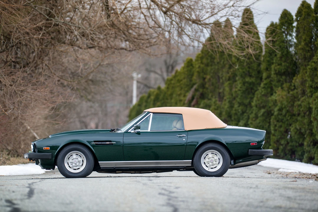 1982 Aston Martin DBS V8 & V8 & V8 Vantage - Image 10 of 31