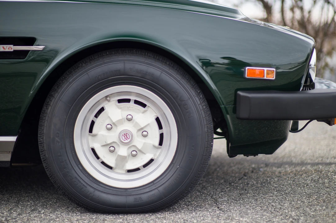 1982 Aston Martin DBS V8 & V8 & V8 Vantage - Image 23 of 31