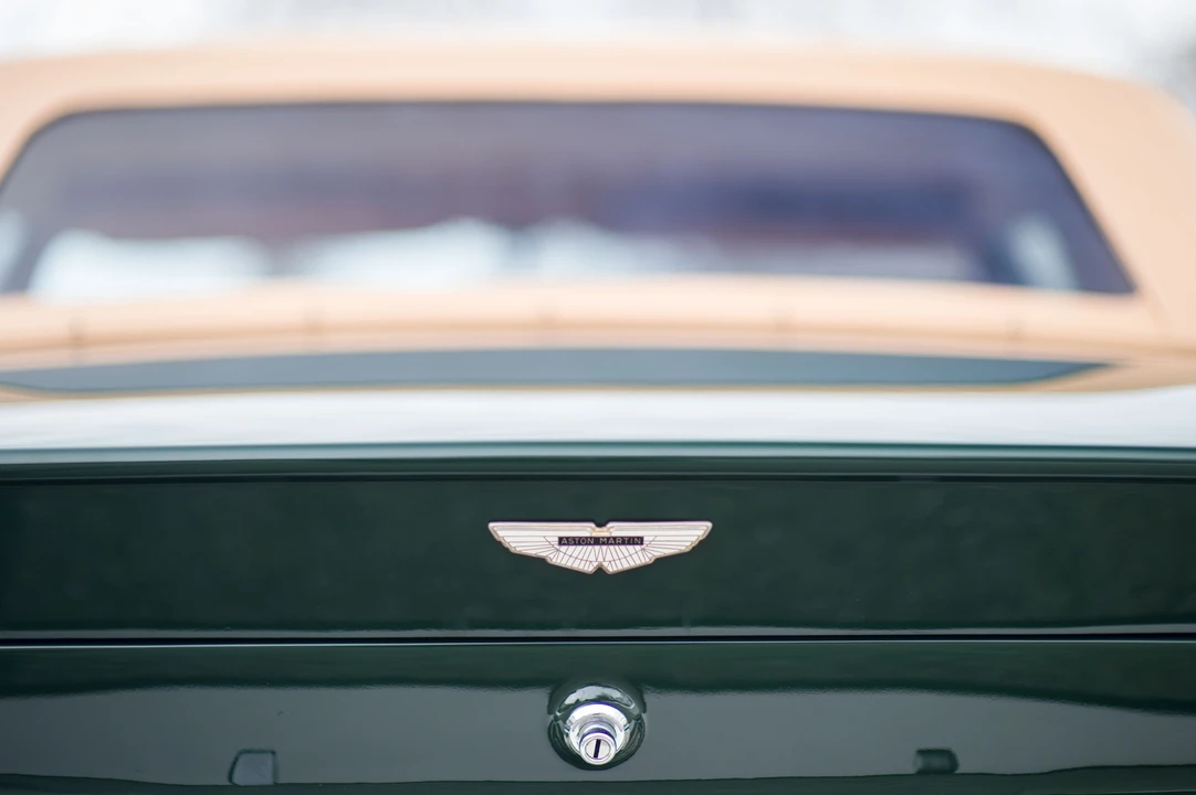 1982 Aston Martin DBS V8 & V8 & V8 Vantage - Image 30 of 31