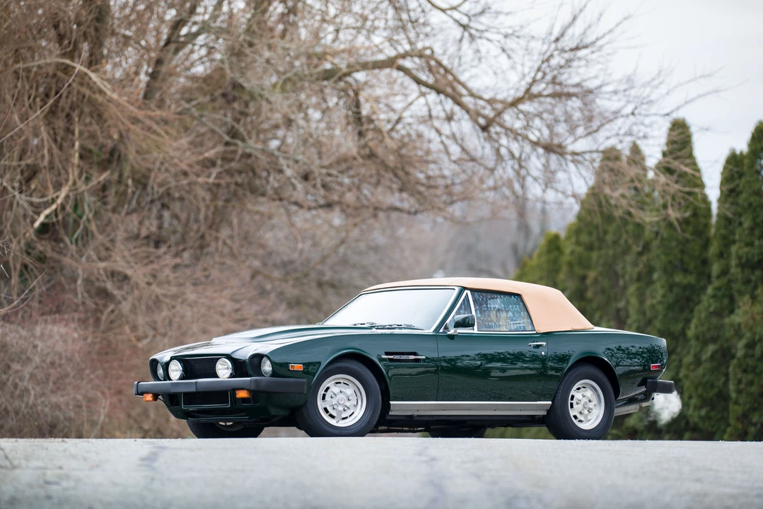 1982 Aston Martin DBS V8 & V8 & V8 Vantage - Image 16 of 31