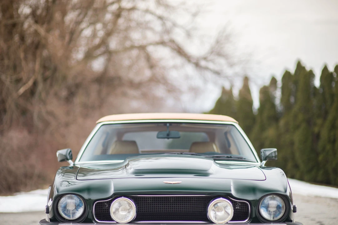 1982 Aston Martin DBS V8 & V8 & V8 Vantage - Image 24 of 31