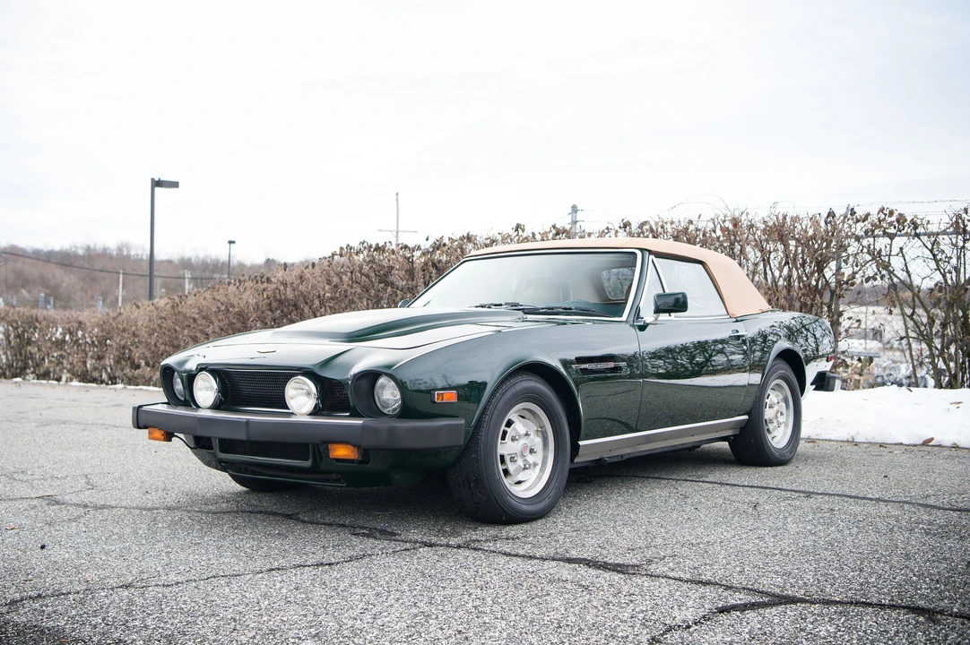 1982 Aston Martin DBS V8 & V8 & V8 Vantage - Image 4 of 31