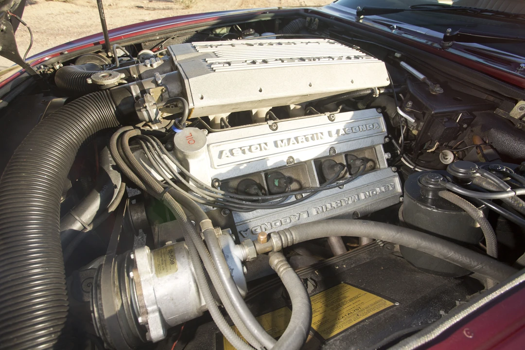1982 Aston Martin DBS V8 & V8 & V8 Vantage - Image 13 of 31