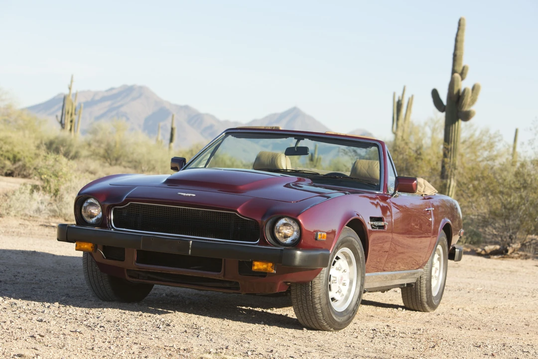 1982 Aston Martin DBS V8 & V8 & V8 Vantage - Image 3 of 31