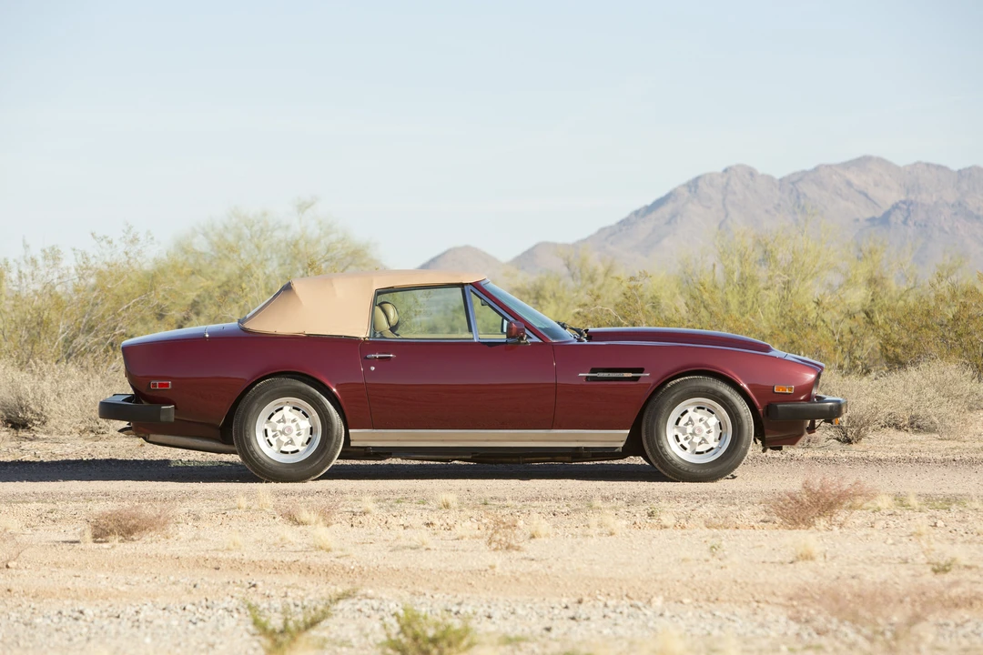 1982 Aston Martin DBS V8 & V8 & V8 Vantage - Image 2 of 31