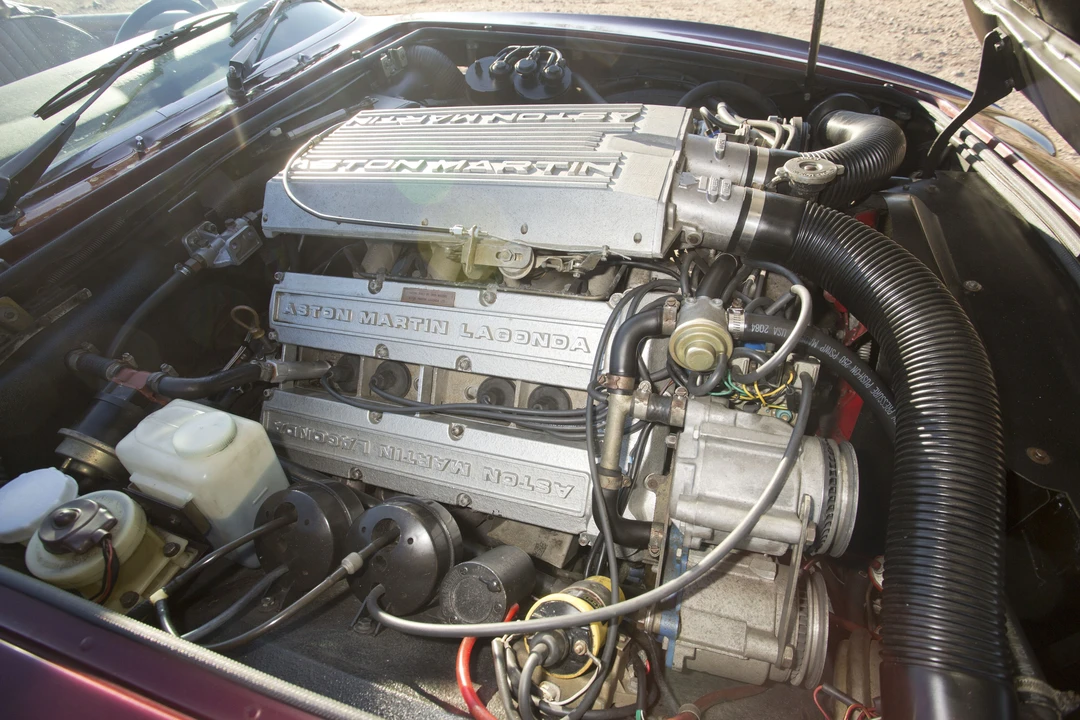1982 Aston Martin DBS V8 & V8 & V8 Vantage - Image 9 of 31