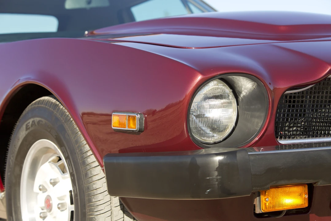 1982 Aston Martin DBS V8 & V8 & V8 Vantage - Image 31 of 31