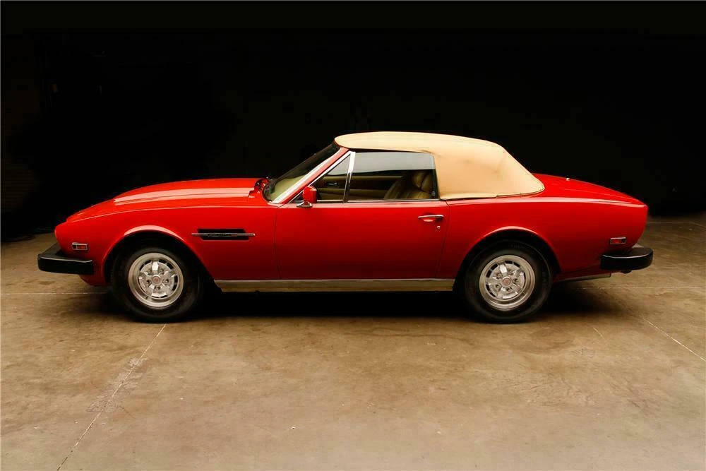 1982 Aston Martin DBS V8 & V8 & V8 Vantage - Image 5 of 5