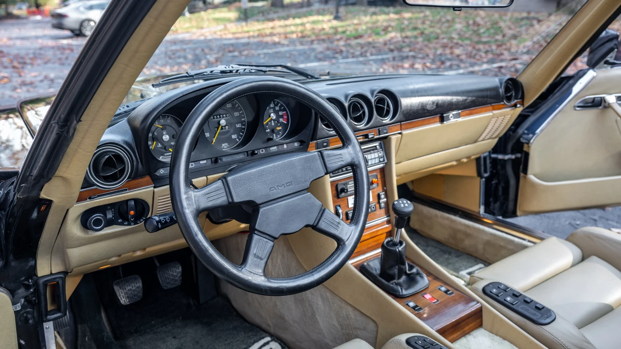 1982 Mercedes-Benz R107 SL-Class - Image 25 of 31