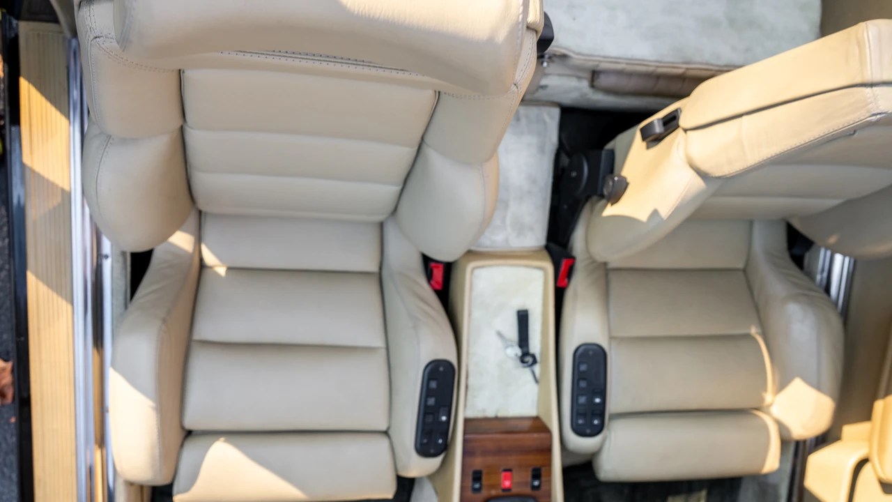 1982 Mercedes-Benz R107 SL-Class - Image 30 of 31