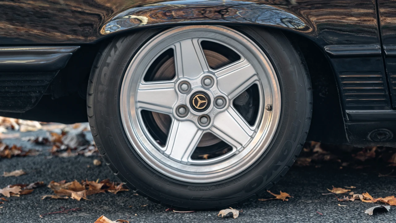 1982 Mercedes-Benz R107 SL-Class - Image 19 of 31