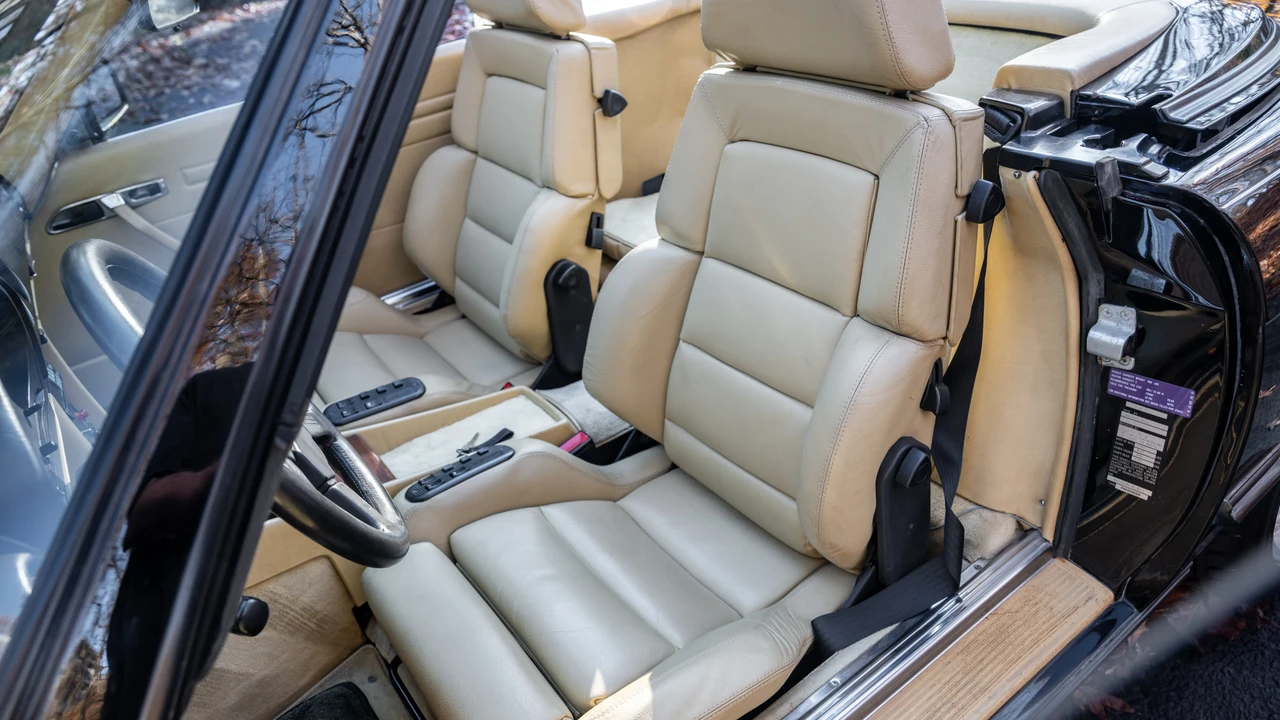 1982 Mercedes-Benz R107 SL-Class - Image 28 of 31
